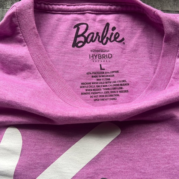 Barbie Hybrid Apparel, Men’s Pink T-Shirt, Size Large - Picture 3 of 6